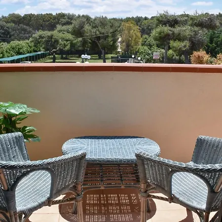 Vela Club Hotel & Appartamenti-3